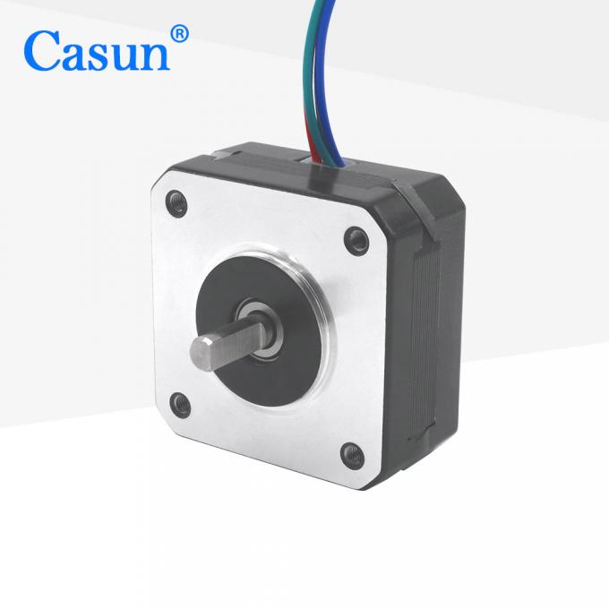 Nema 17 stepper motor appearance showing compact 42×42×20mm design